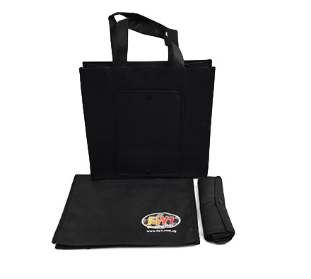 Foldable non woven bag